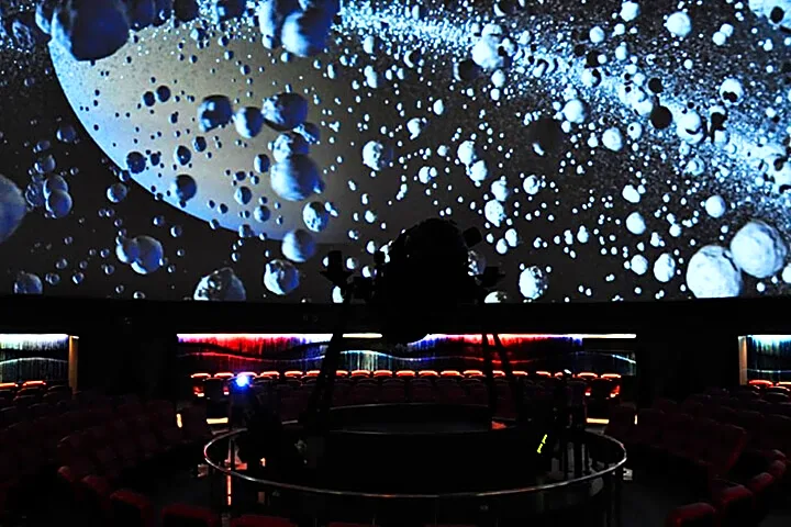 Nehru planetarium