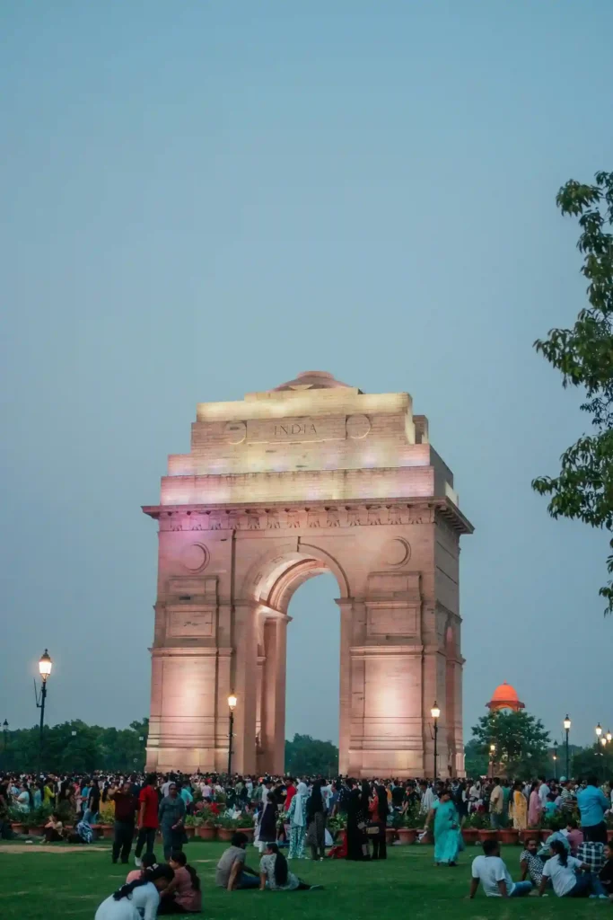 10 best places in delhi
